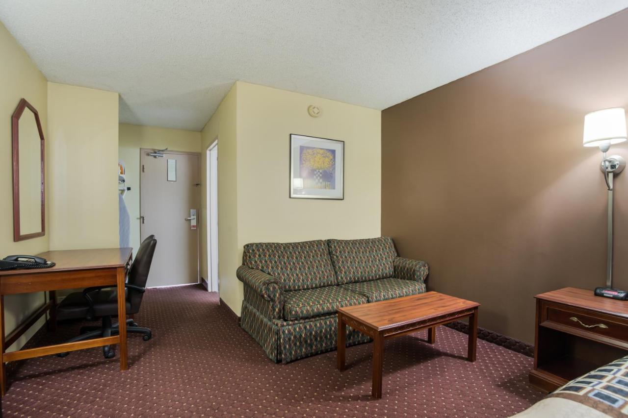 Motel Americas Value Tulsa I-44
